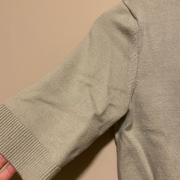 Super soft knit sweater - Picture 3 of 3